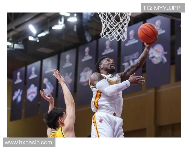 重庆篮球队的阵地战解析与战术深度剖析助力球队崛起之路